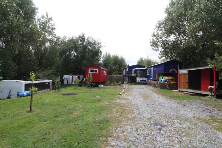 Photo of property in 21 Farm Street, Lumsden, 9730