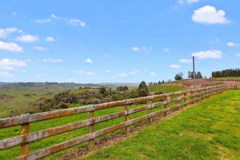Photo of property in 610 Paerata Ridge Road, Waiotahe, Opotiki, 3198