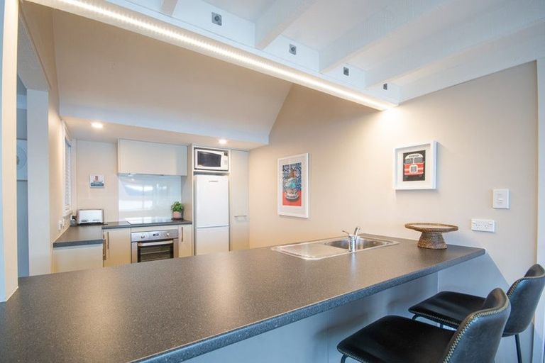 Photo of property in 32 Onuku Road, Akaroa, 7520