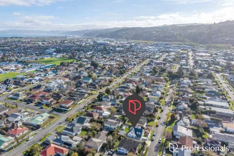 Photo of property in 32 Orr Crescent, Hutt Central, Lower Hutt, 5011