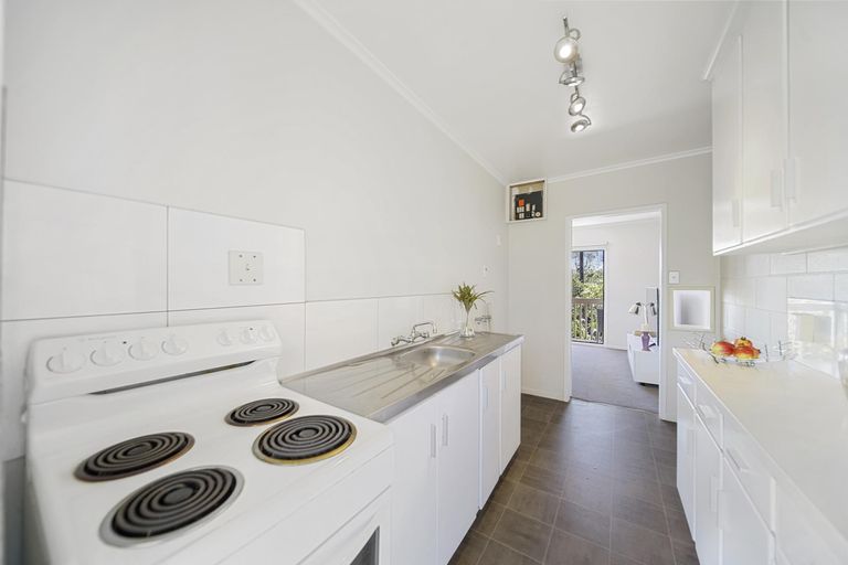 Photo of property in 2/35 Patons Road, Howick, Auckland, 2014