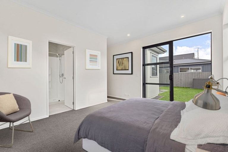 Photo of property in 1 Kainga Lane, Whenuapai, Auckland, 0618