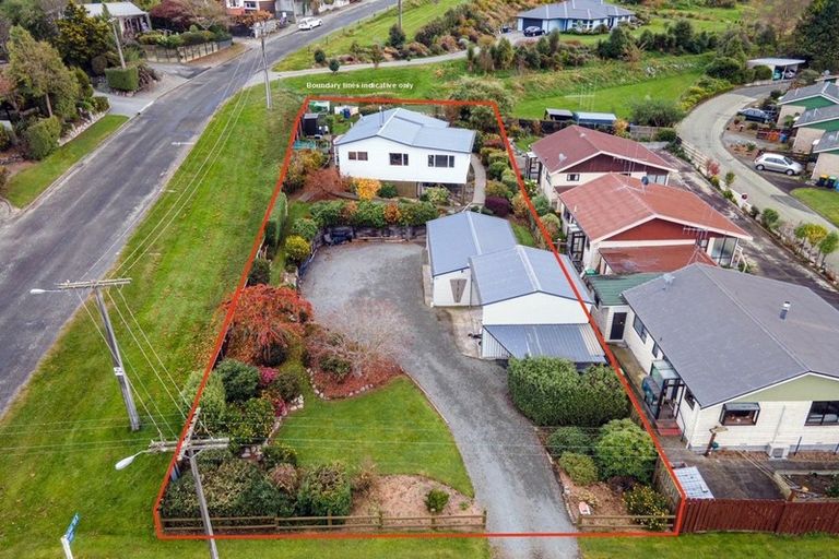 Photo of property in 46 Peel Street, Geraldine, 7930