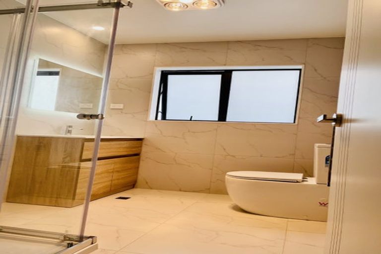 Photo of property in 32 Auranga Drive, Karaka, Papakura, 2113