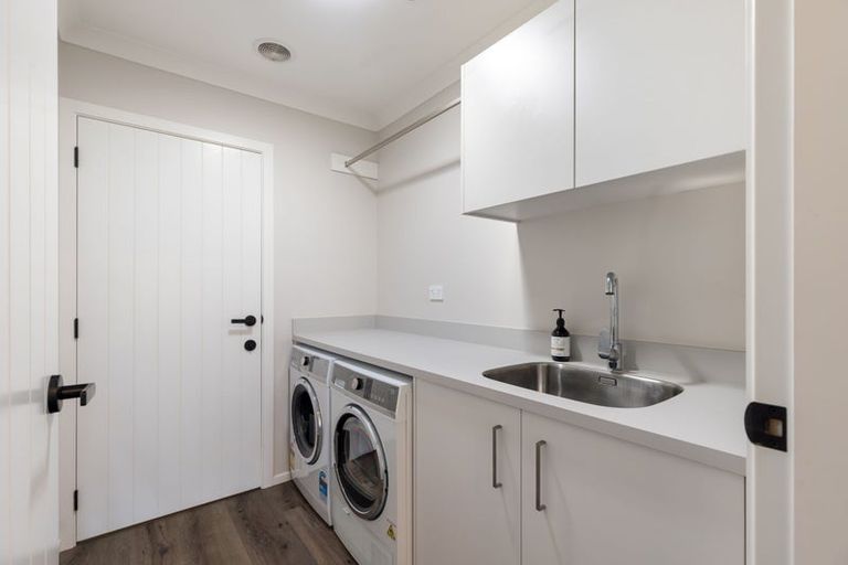 Photo of property in 18 Ashgrove Lane, Ashhurst, Palmerston North, 4470