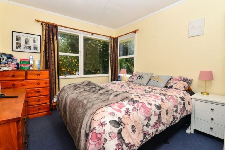 Photo of property in 4 Bremridge Place, Melville, Hamilton, 3206