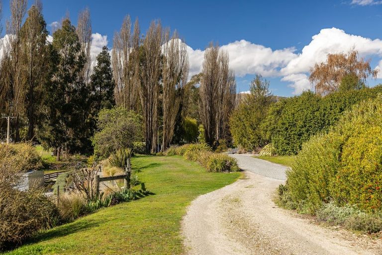 Photo of property in 48 Kingan Road, Luggate, Cromwell, 9383
