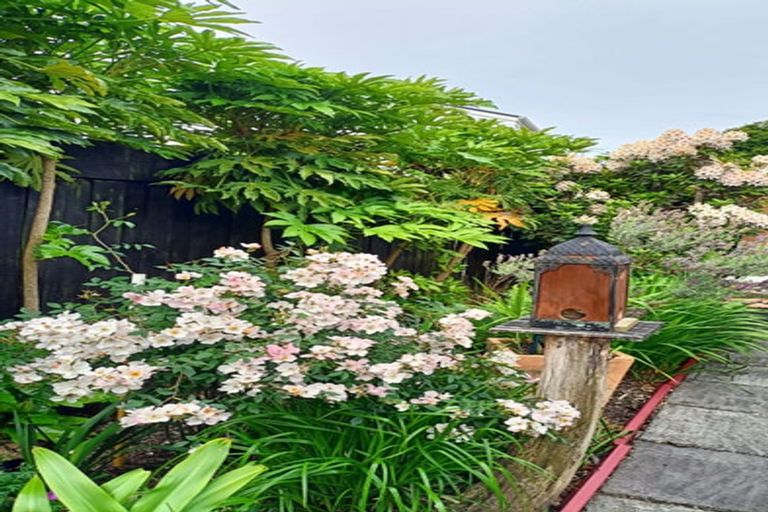 Photo of property in 21 Dunrobin Place, Avonhead, Christchurch, 8042