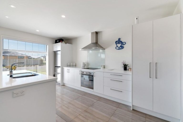 Photo of property in 44 Shadbolt Lane, Rolleston, 7614