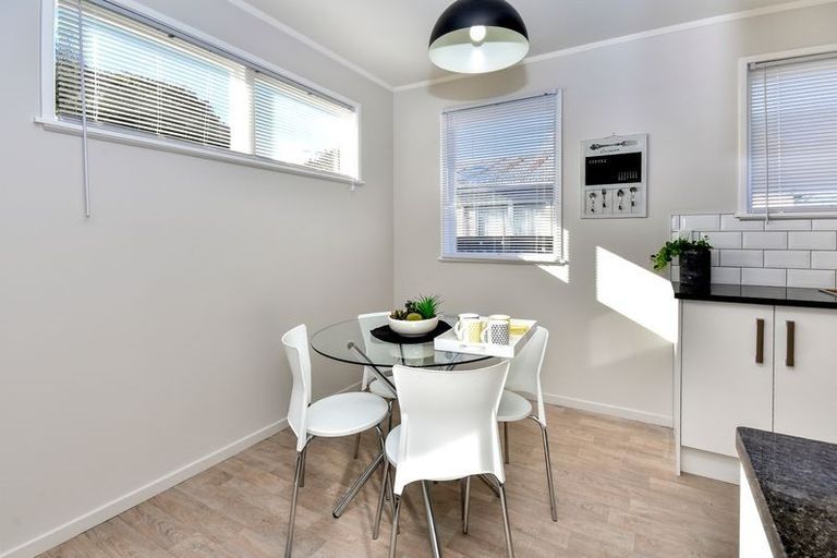 Photo of property in 7 Primrose Place, Manurewa, Auckland, 2102