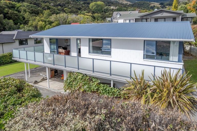 Photo of property in 21 Selwyn Avenue, Akaroa, 7520