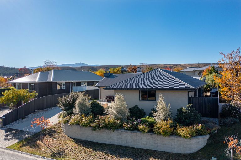 Photo of property in 6 Chandler Crescent, Clyde, 9330