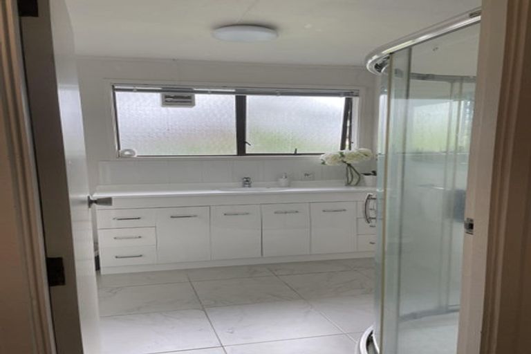 Photo of property in 53 Nor'east Drive, Torbay, Auckland, 0632