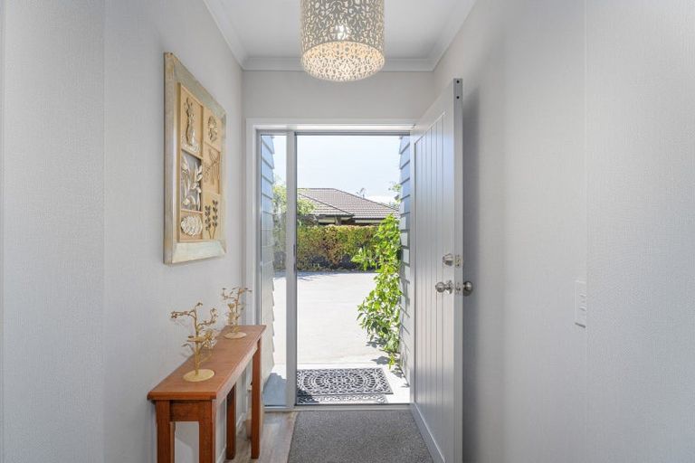 Photo of property in 12 Acacia Court, Whitianga, 3510