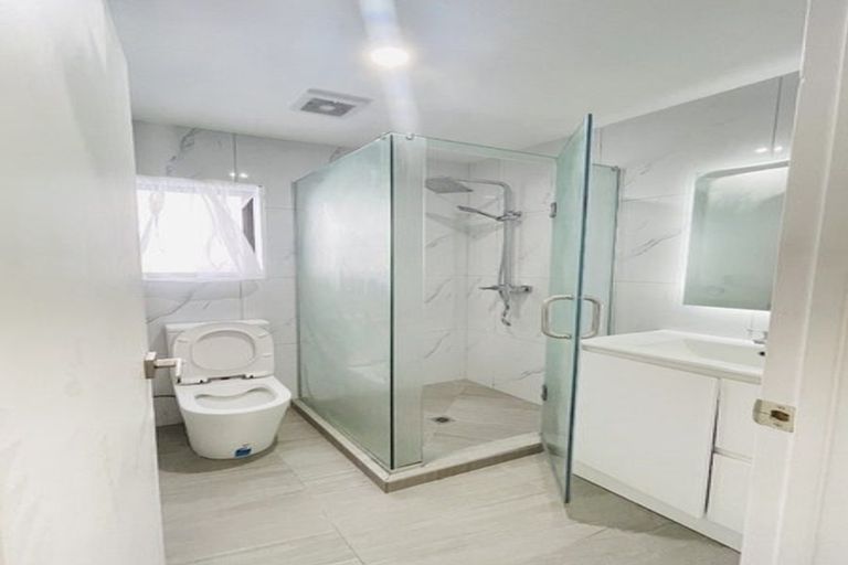 Photo of property in 37a Roseanne Road, Manurewa, Auckland, 2102