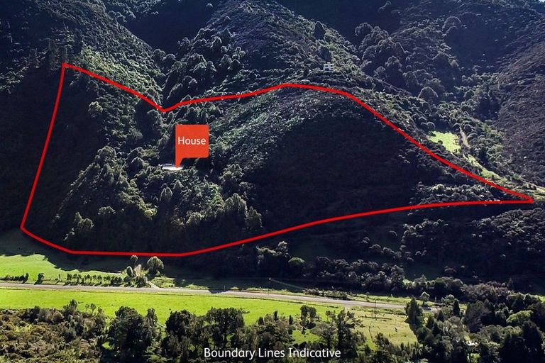 Photo of property in 350c Mt Holdsworth Road, Mount Holdsworth, Carterton, 5791