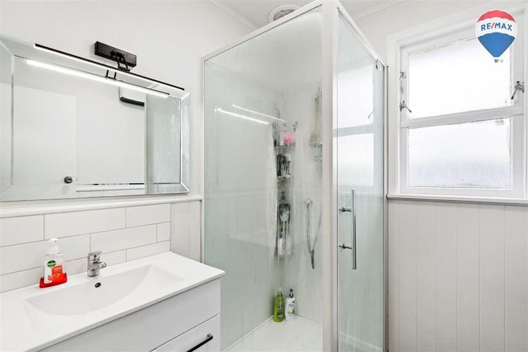 Photo of property in 88 Thomas Street, Stokes Valley, Lower Hutt, 5019