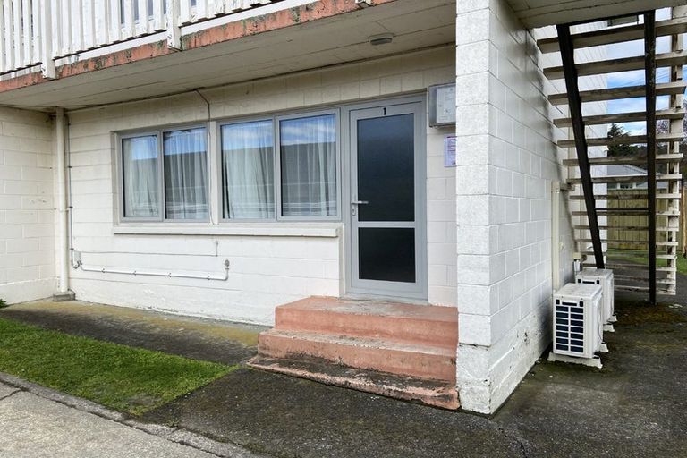 Photo of property in 1/6 Ebdentown Street, Ebdentown, Upper Hutt, 5018