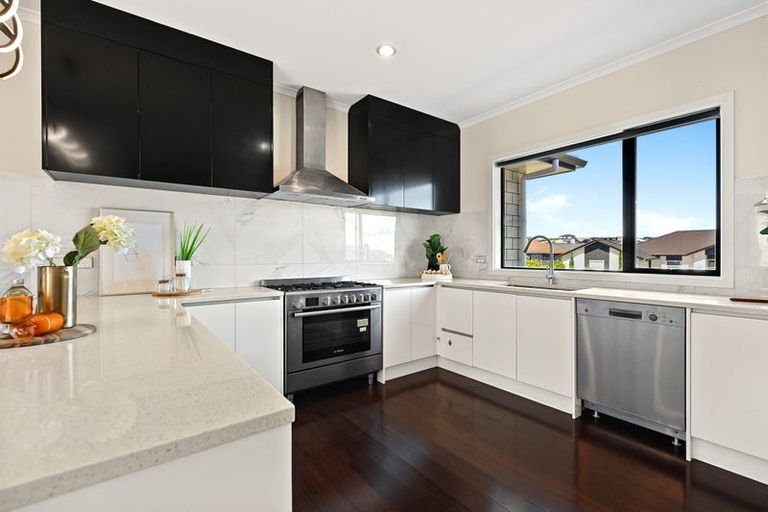 Photo of property in 30 Mataroa Crescent, Flagstaff, Hamilton, 3210