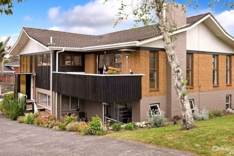 Photo of property in 77 Angelo Avenue, Howick, Auckland, 2014