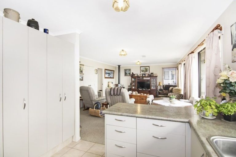 Photo of property in 19 Treeton Place, Wakefield, 7025