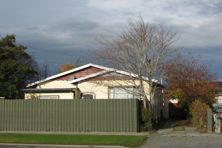 Photo of property in 43 Elderlee Street, Milton, 9220