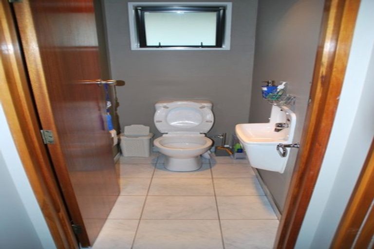 Photo of property in 19 O'halloran Drive, Halswell, Christchurch, 8025