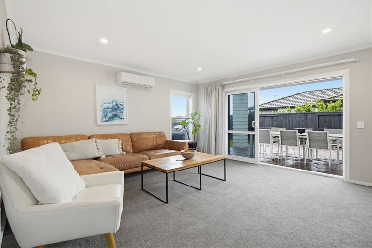 Photo of property in 48 Cupples Street, Papamoa Beach, Papamoa, 3118