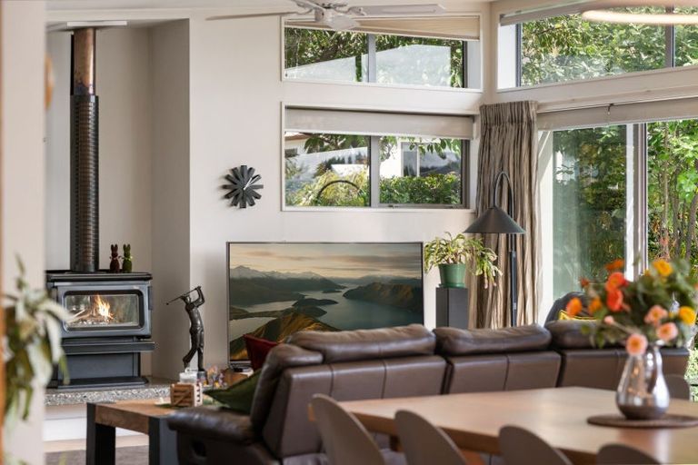 Photo of property in 76 Roche Street, Wanaka, 9305