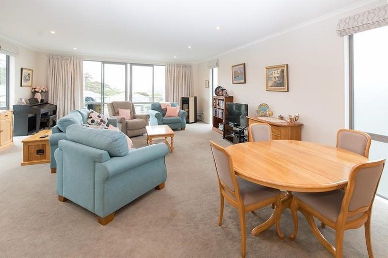 Photo of property in 12 Montecillo Lane, Mornington, Dunedin, 9011