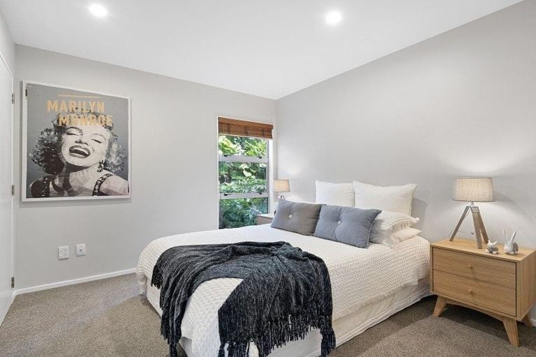 Photo of property in 19j Kabul Street, Khandallah, Wellington, 6035