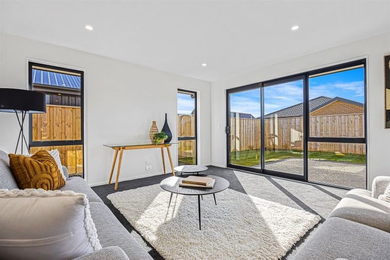 Photo of property in 5 Kotua Street, Woodend, 7610