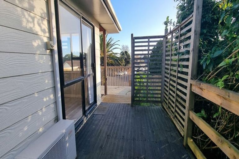 Photo of property in 22 James Walter Place, Mount Wellington, Auckland, 1060