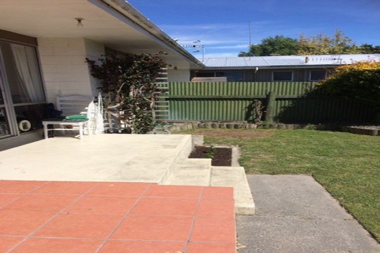 Photo of property in 4/10 James Foley Avenue, Pirimai, Napier, 4112