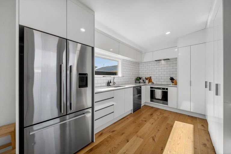 Photo of property in 136 Matsons Avenue, Papanui, Christchurch, 8053