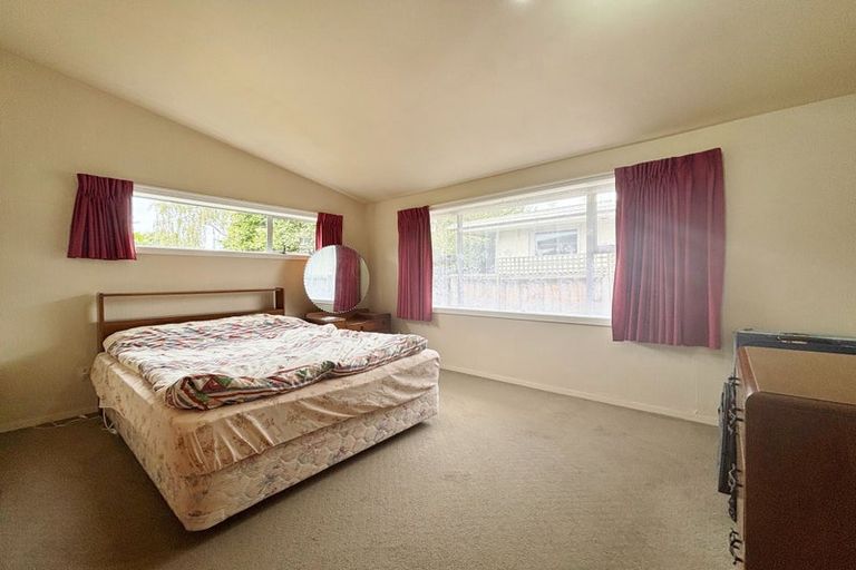 Photo of property in 8 Colligan Street, Upper Riccarton, Christchurch, 8041