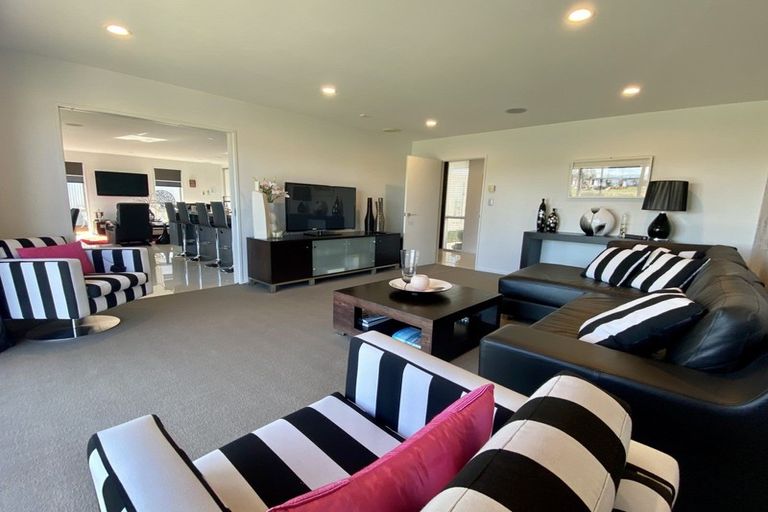 Photo of property in 53 Ludlow Drive, Huntingdon, Ashburton, 7774