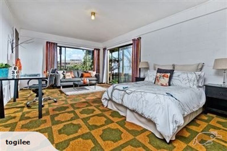 Photo of property in 2/94 Glamorgan Drive, Torbay, Auckland, 0630