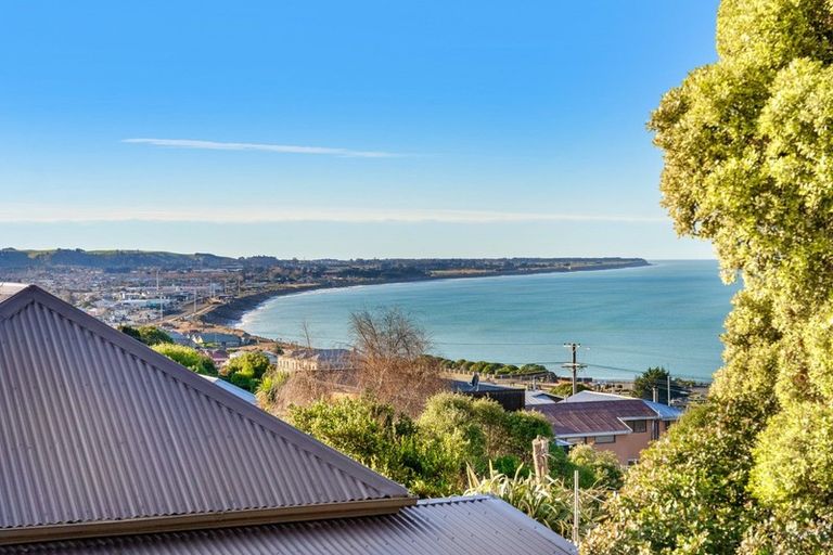 Photo of property in 32 Avon Street, South Hill, Oamaru, 9400