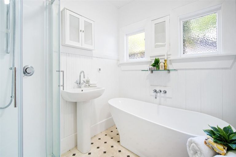 Photo of property in 34 Massey Crescent, St Albans, Christchurch, 8014