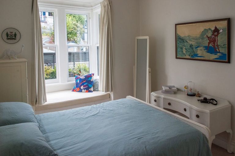 Photo of property in 123 Wallace Street, Mount Cook, Wellington, 6021