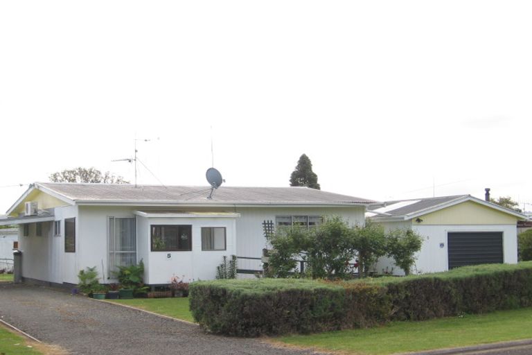 Photo of property in 5 Roretana Drive, Athenree, Katikati, 3177