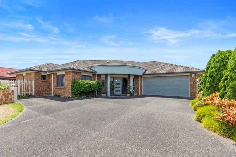 Photo of property in 4 Saratoga Court, Papamoa Beach, Papamoa, 3118