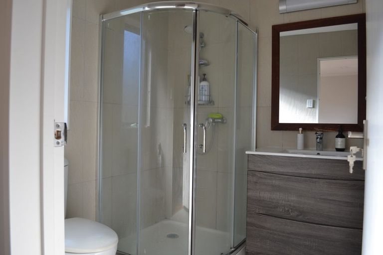 Photo of property in 8 Pohutukawa Place, Karaka, Papakura, 2113