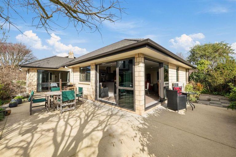 Photo of property in 21 Hayward Rise, Owhata, Rotorua, 3010