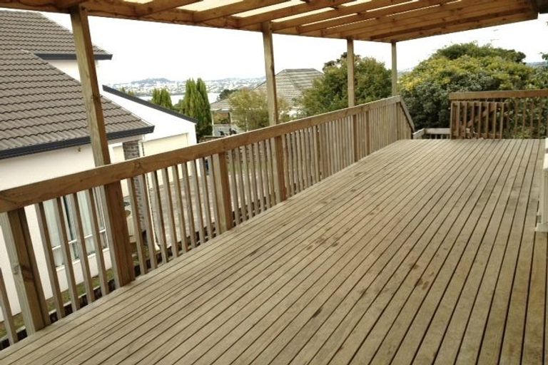 Photo of property in 138 Mokoia Road, Chatswood, Auckland, 0626