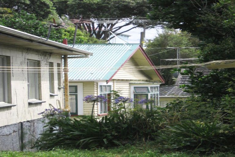 Photo of property in 30 Brixham Way, Newtown, Wellington, 6021