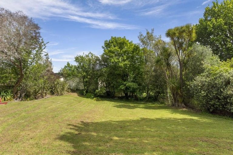 Photo of property in 92 Milton Terrace, Picton, 7220