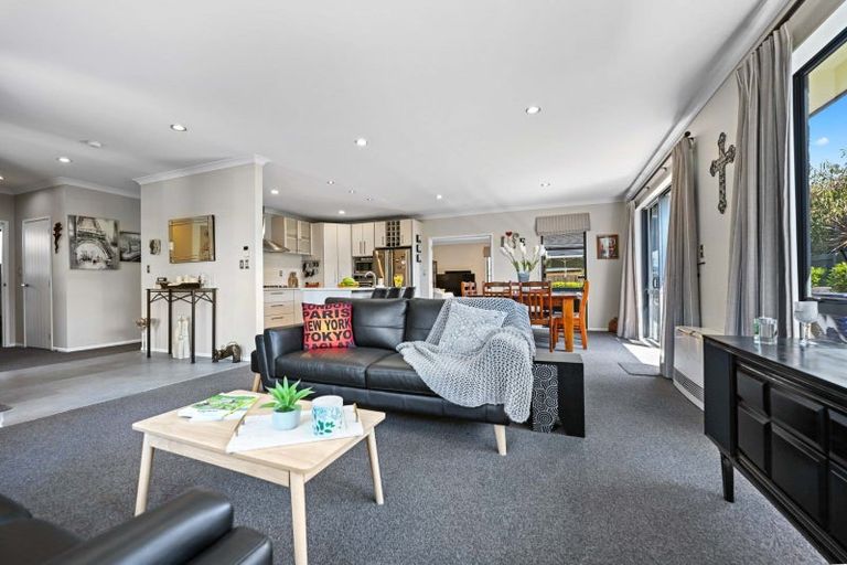 Photo of property in 50 Darjon Drive, Huntington, Hamilton, 3210