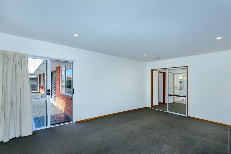 Photo of property in 4/97 Mandeville Street, Riccarton, Christchurch, 8011
